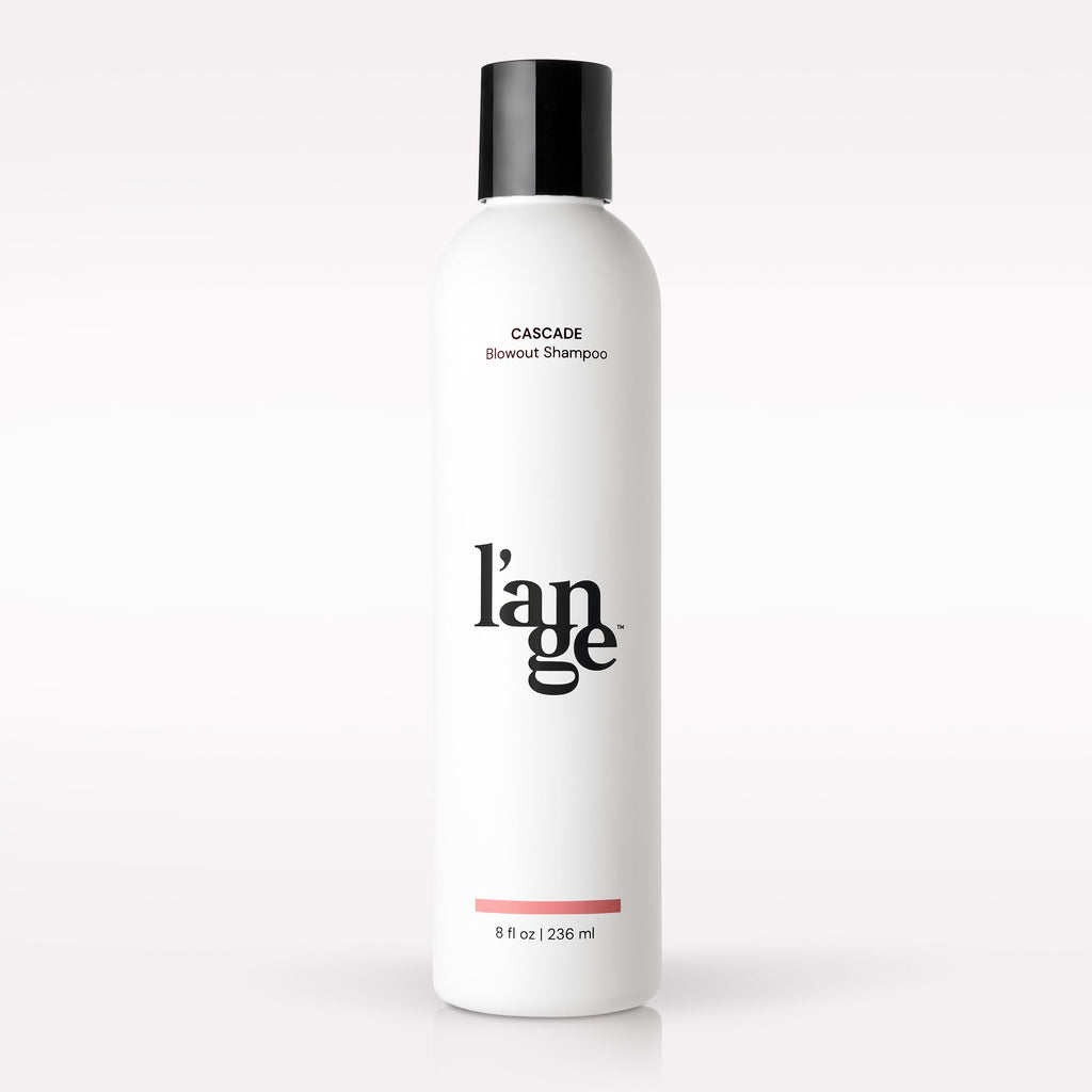 L'ange Cascade Blowout Shampoo on a blank background