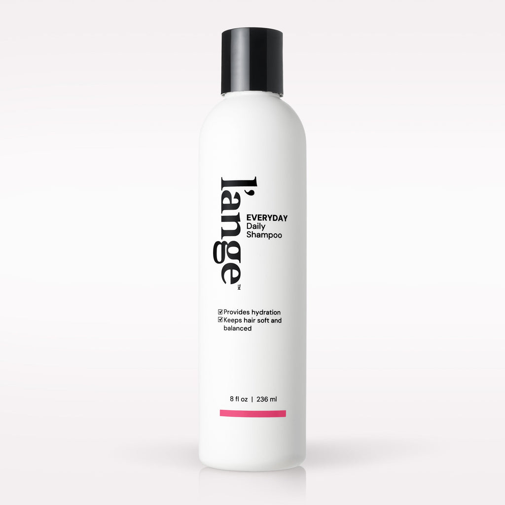 L'ange Everyday Daily Shampoo on a blank background
