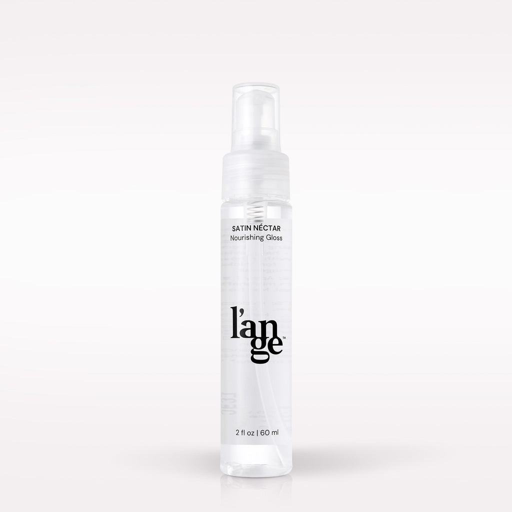 L’ange Satin Nectar Nourishing Gloss on a blank background 